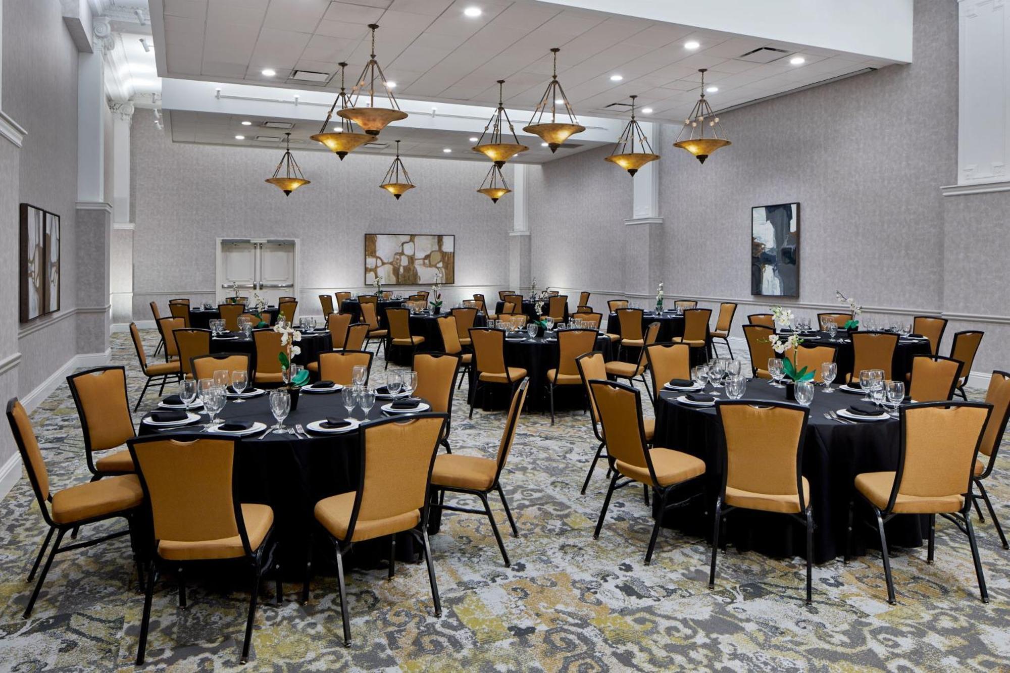 Springhill Suites Memphis Downtown Exteriér fotografie